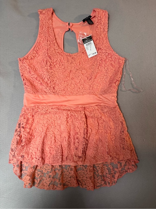 Rue21 Tops - Y2K Rue21 Coral Lace Tank with Floral Trim